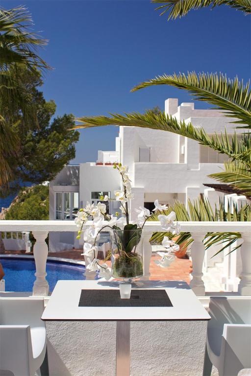 Hotel Village Cala Vadella  Bilik gambar